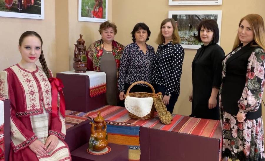 Работники культуры Михайловского района посетили Всероссийский конгресс фольклористов, который проходил в г. Рязань.