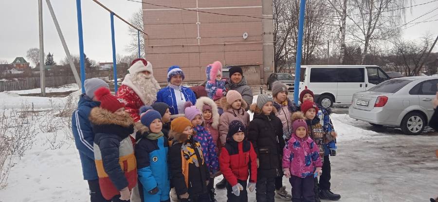 Новогодний Морозобус стартовал сегодня по улицам Михайлова!
