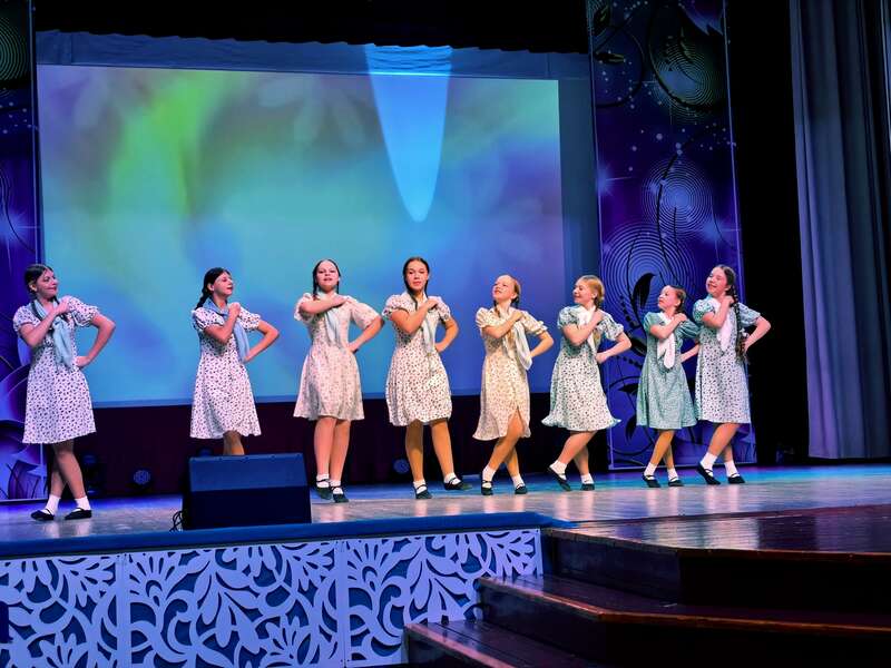 В нашем Центральном доме культуры прошел праздничный концерт, посвященный Международному женскому дню.