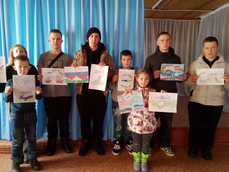 18 марта в России отмечается День воссоединения Крыма и Севастополя с Российской Федерацией 18 марта в России отмечается День воссоединения Крыма и Севастополя с Российской Федерацией