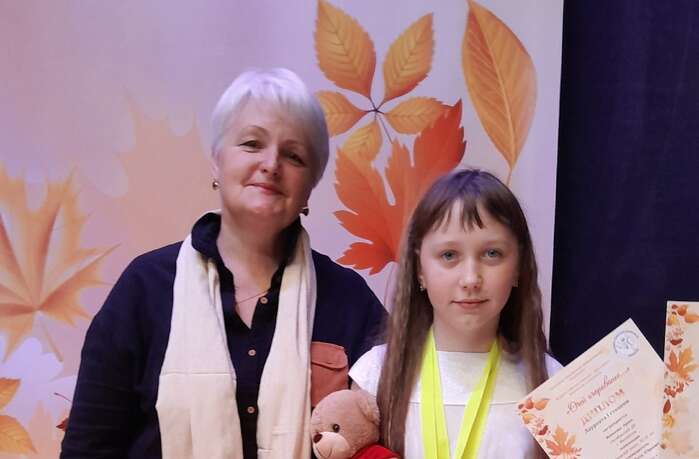 Поздравляем воспитанницу Октябрьского Дома культуры - Арину Моникову (худ. руководитель - Левина В.Ю.)